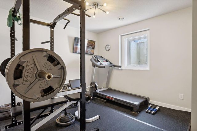 5760 131st Street N, Hugo, MN 55038