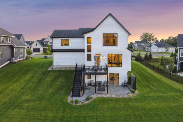 5760 131st Street N, Hugo, MN 55038