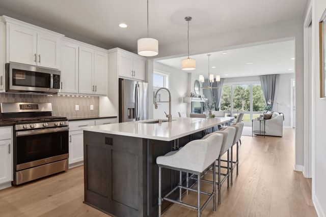 5760 131st Street N, Hugo, MN 55038