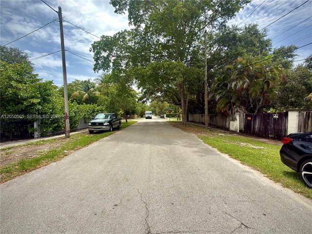 1053 NE 128th Street, North Miami, FL 33161