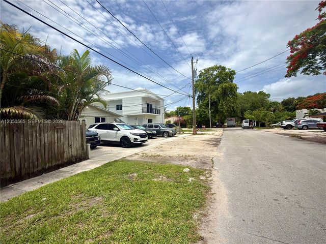 1053 NE 128th Street, North Miami, FL 33161