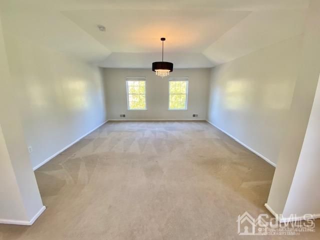 24 Skurka Court, Sayreville, NJ 08872