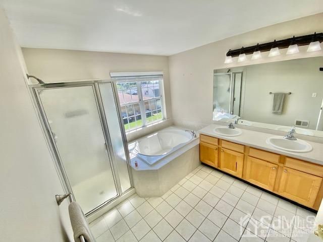 24 Skurka Court, Sayreville, NJ 08872