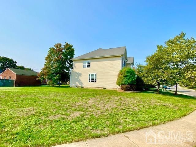 24 Skurka Court, Sayreville, NJ 08872