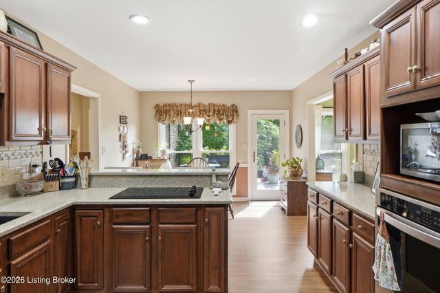1509 Mahogany Run Dr, La Grange, KY 40031