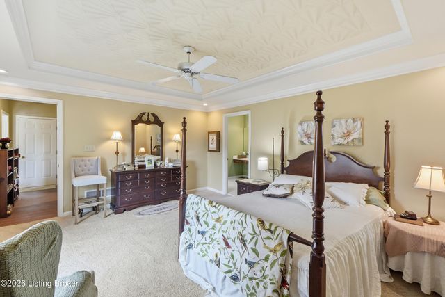 1509 Mahogany Run Dr, La Grange, KY 40031