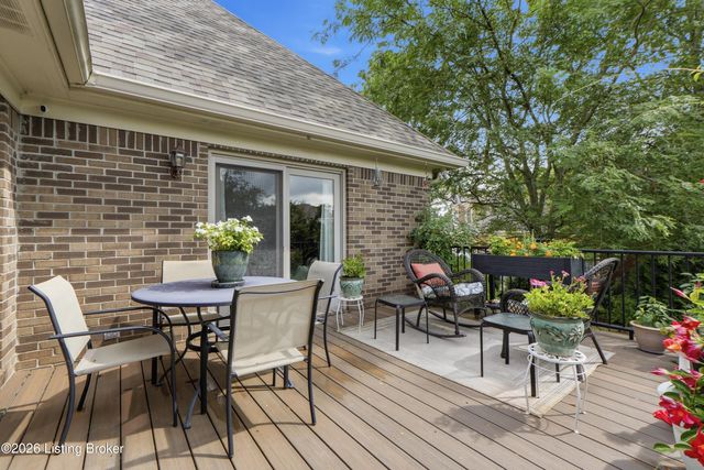 1509 Mahogany Run Dr, La Grange, KY 40031