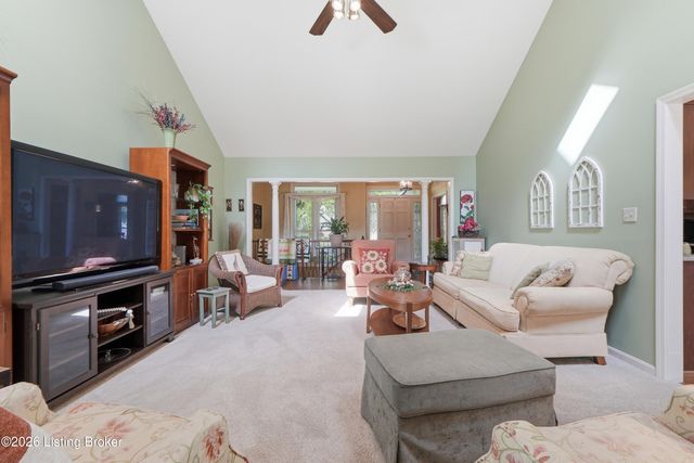 1509 Mahogany Run Dr, La Grange, KY 40031