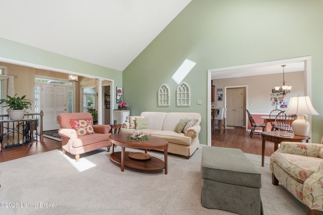 1509 Mahogany Run Dr, La Grange, KY 40031