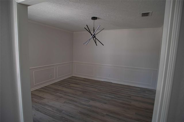 10710 Sandy Shoals Drive, Houston, TX 77071