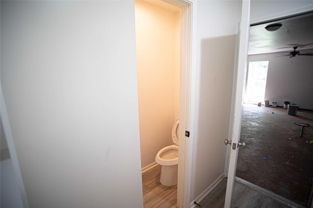 10710 Sandy Shoals Drive, Houston, TX 77071