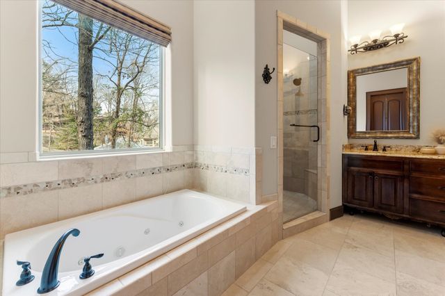 350 E El Dorado Dr, Scroggins, TX 75480