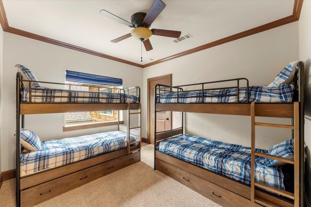 350 E El Dorado Dr, Scroggins, TX 75480