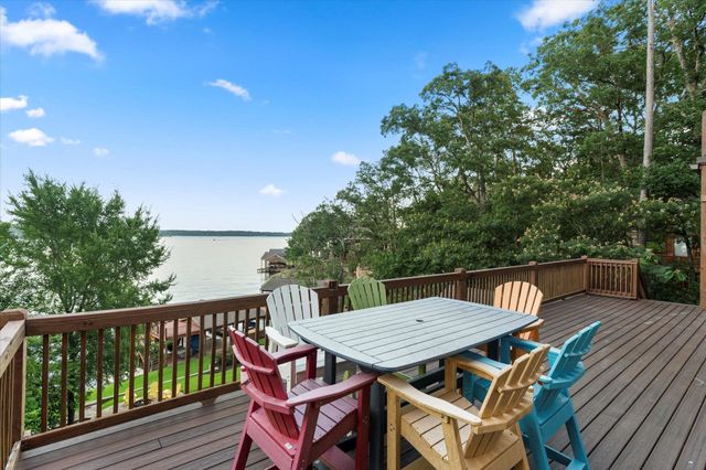 350 E El Dorado Dr, Scroggins, TX 75480