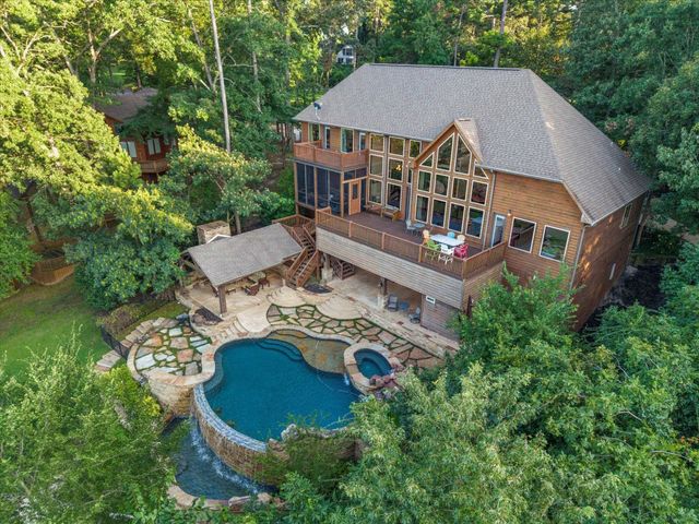 350 E El Dorado Dr, Scroggins, TX 75480