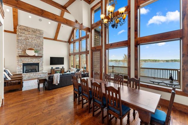 350 E El Dorado Dr, Scroggins, TX 75480