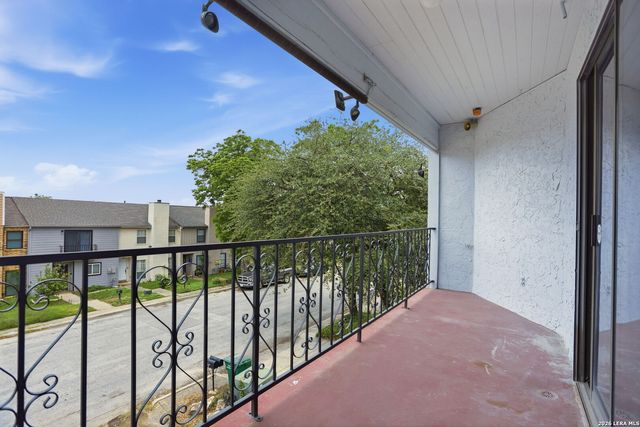 8112 Scottshill, San Antonio, TX 78209