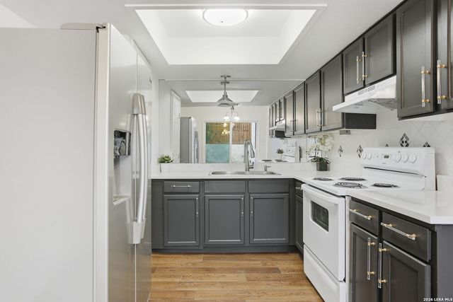 8112 Scottshill, San Antonio, TX 78209