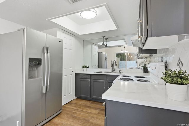 8112 Scottshill, San Antonio, TX 78209