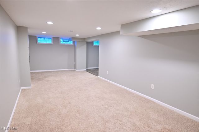 488 E 326th Street, Willowick, OH 44095