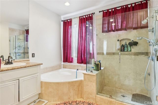 30 Villa Valtelena, Lake Elsinore, CA 92532