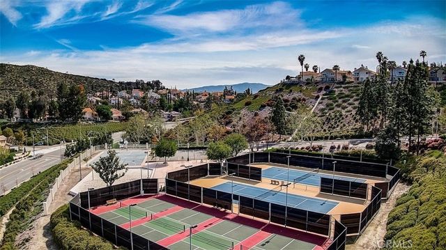 30 Villa Valtelena, Lake Elsinore, CA 92532