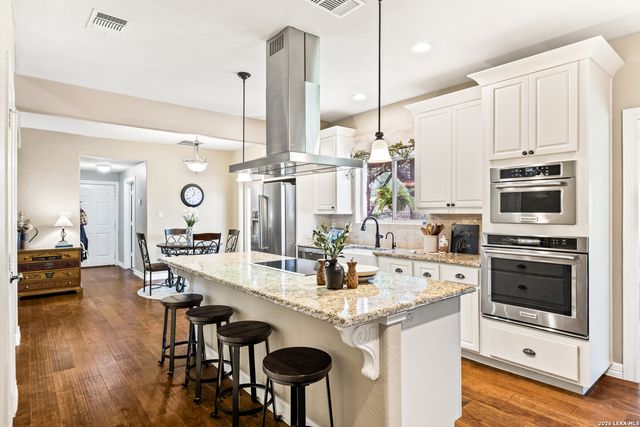 606 Misty Water Ln, San Antonio, TX 78260