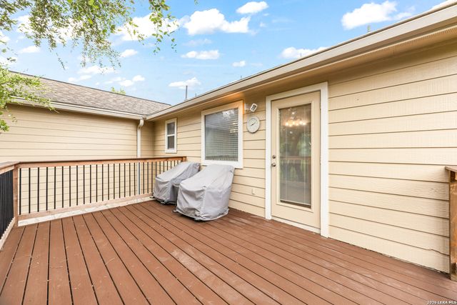 606 Misty Water Ln, San Antonio, TX 78260