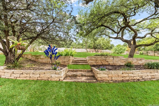 606 Misty Water Ln, San Antonio, TX 78260