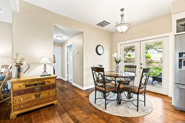 606 Misty Water Ln, San Antonio, TX 78260