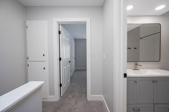 592 Willis Lane, Delaware, OH 43015