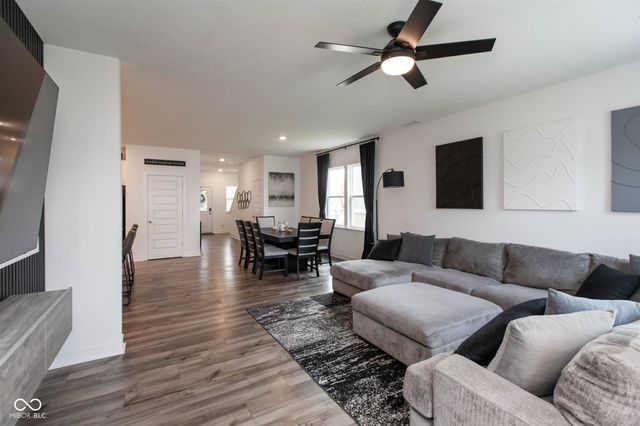 2266 Egbert, Westfield, IN 46074