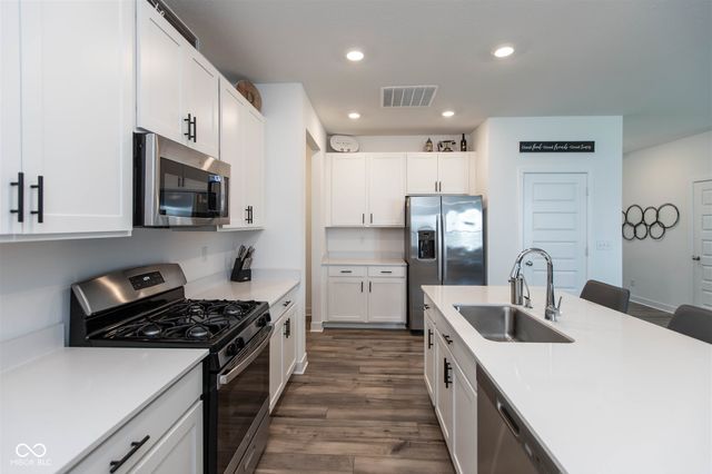 2266 Egbert, Westfield, IN 46074