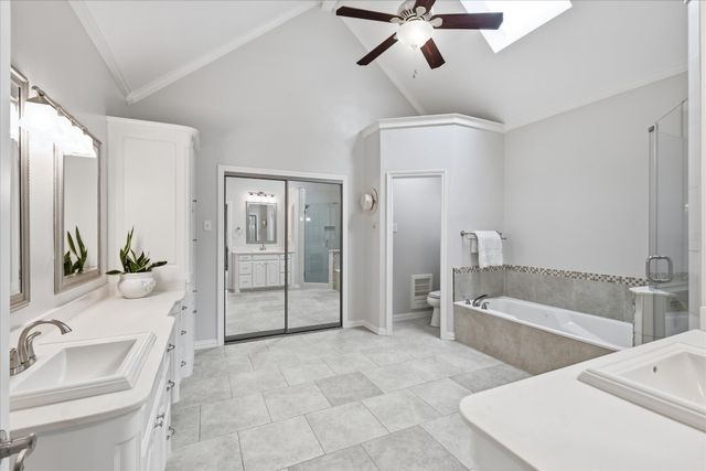 370 Canyon Oaks Drive, Argyle, TX 76226