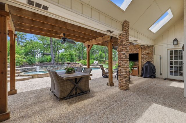 370 Canyon Oaks Drive, Argyle, TX 76226