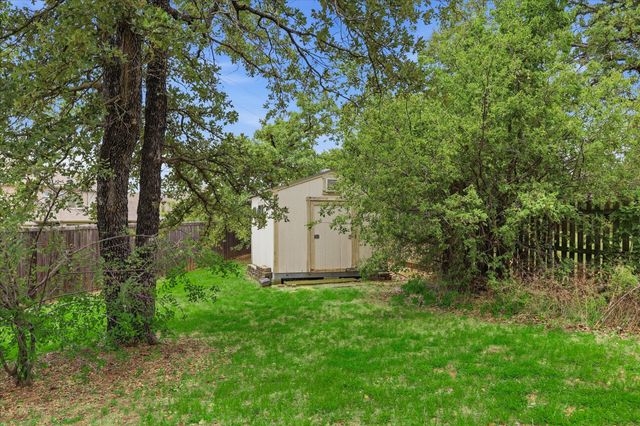 370 Canyon Oaks Drive, Argyle, TX 76226