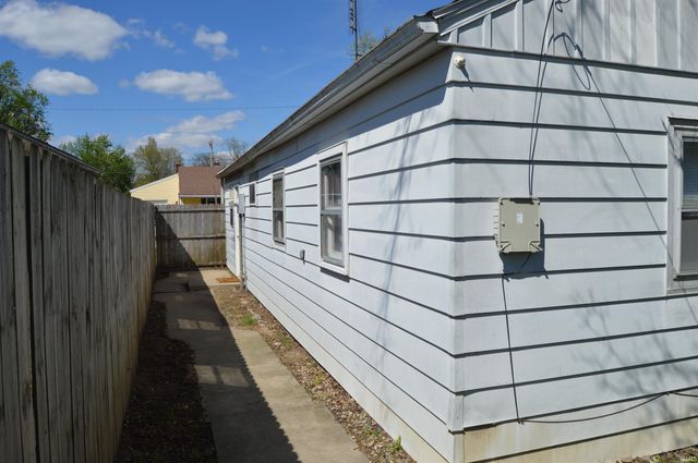 2330 Vance Avenue, Fort Wayne, IN 46805