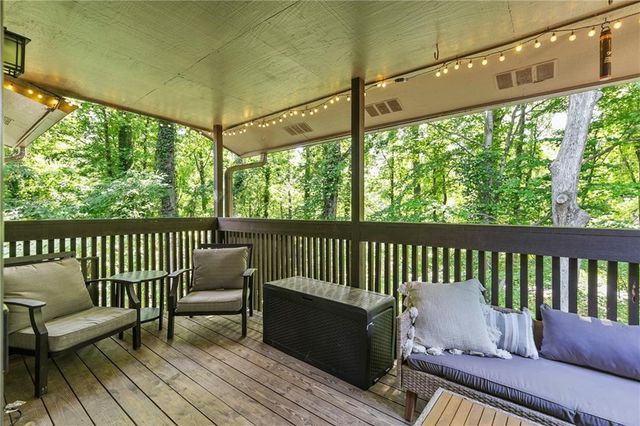 1704 Cumberland Court SE, Smyrna, GA 30080