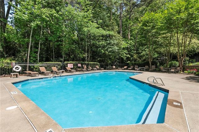 1704 Cumberland Court SE, Smyrna, GA 30080