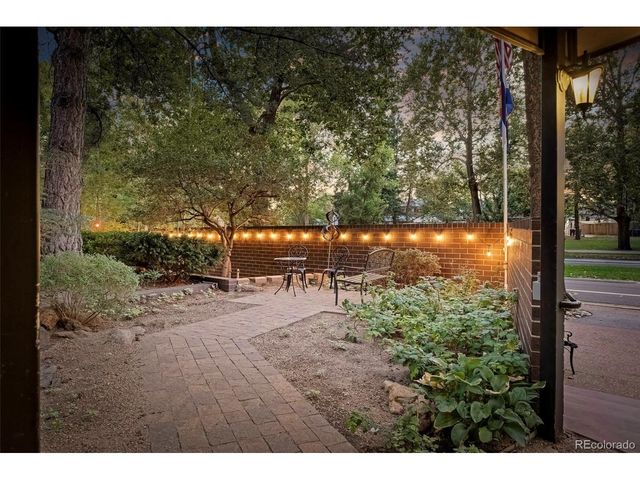460 S Marion Pkwy 301, Denver, CO 80209