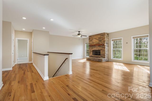 14 Isuhdavga Court, Brevard, NC 28712