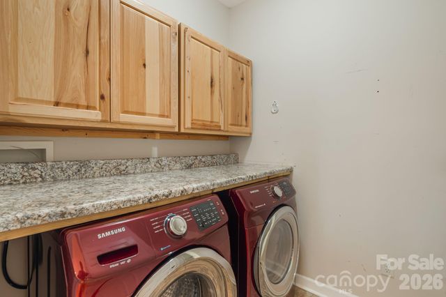 14 Isuhdavga Court, Brevard, NC 28712