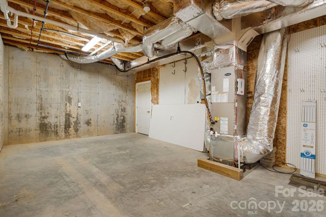 14 Isuhdavga Court, Brevard, NC 28712