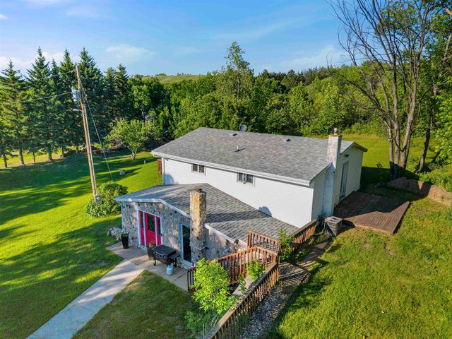 8310 W County Rd 15 W, Minot, ND 58701