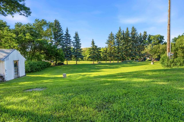 8310 W County Rd 15 W, Minot, ND 58701