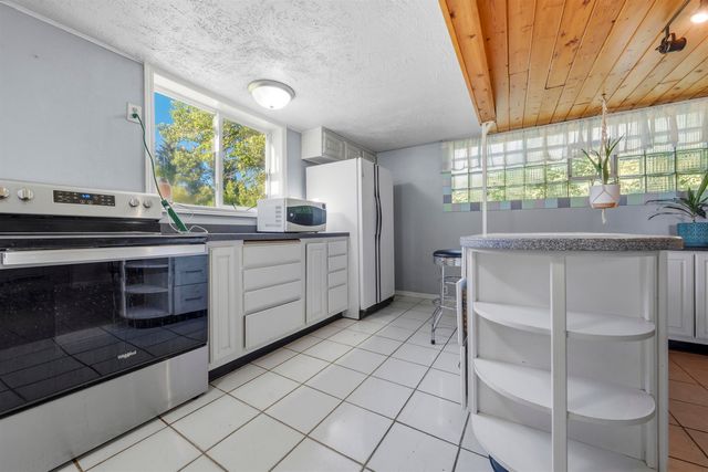 8310 W County Rd 15 W, Minot, ND 58701