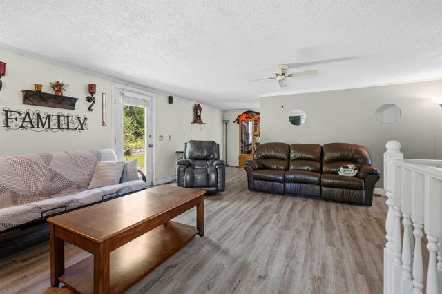 8310 W County Rd 15 W, Minot, ND 58701