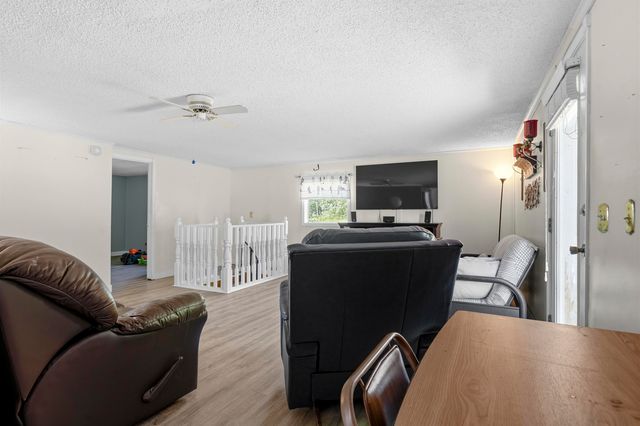 8310 W County Rd 15 W, Minot, ND 58701
