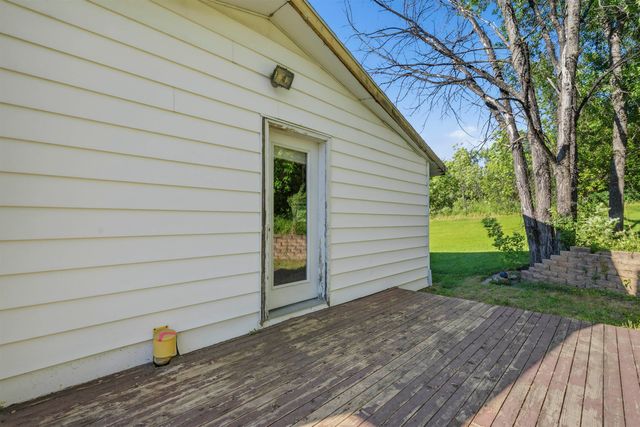 8310 W County Rd 15 W, Minot, ND 58701