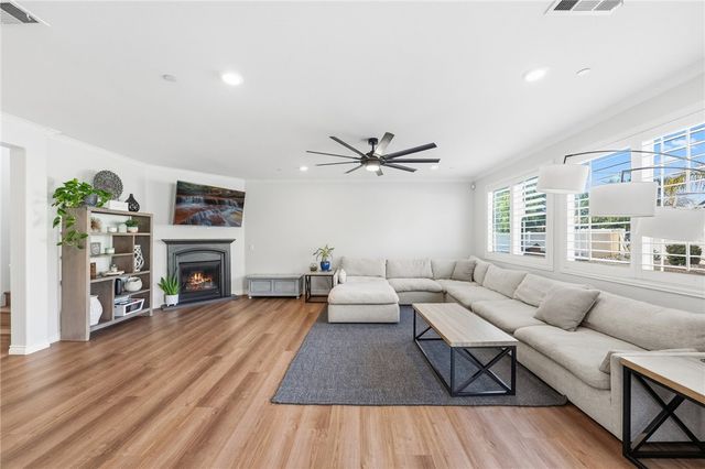 30100 Sutton Court, Menifee, CA 92584